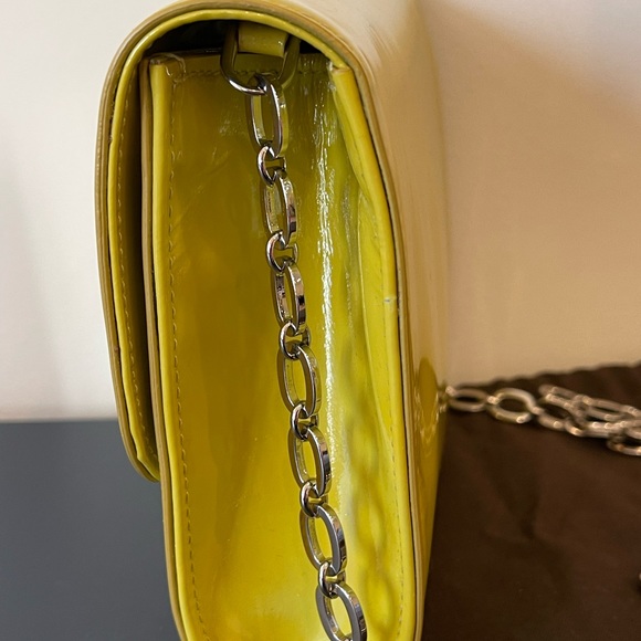 💯Authentic TOD’s bag bandoliera mini lime green - Picture 9 of 12